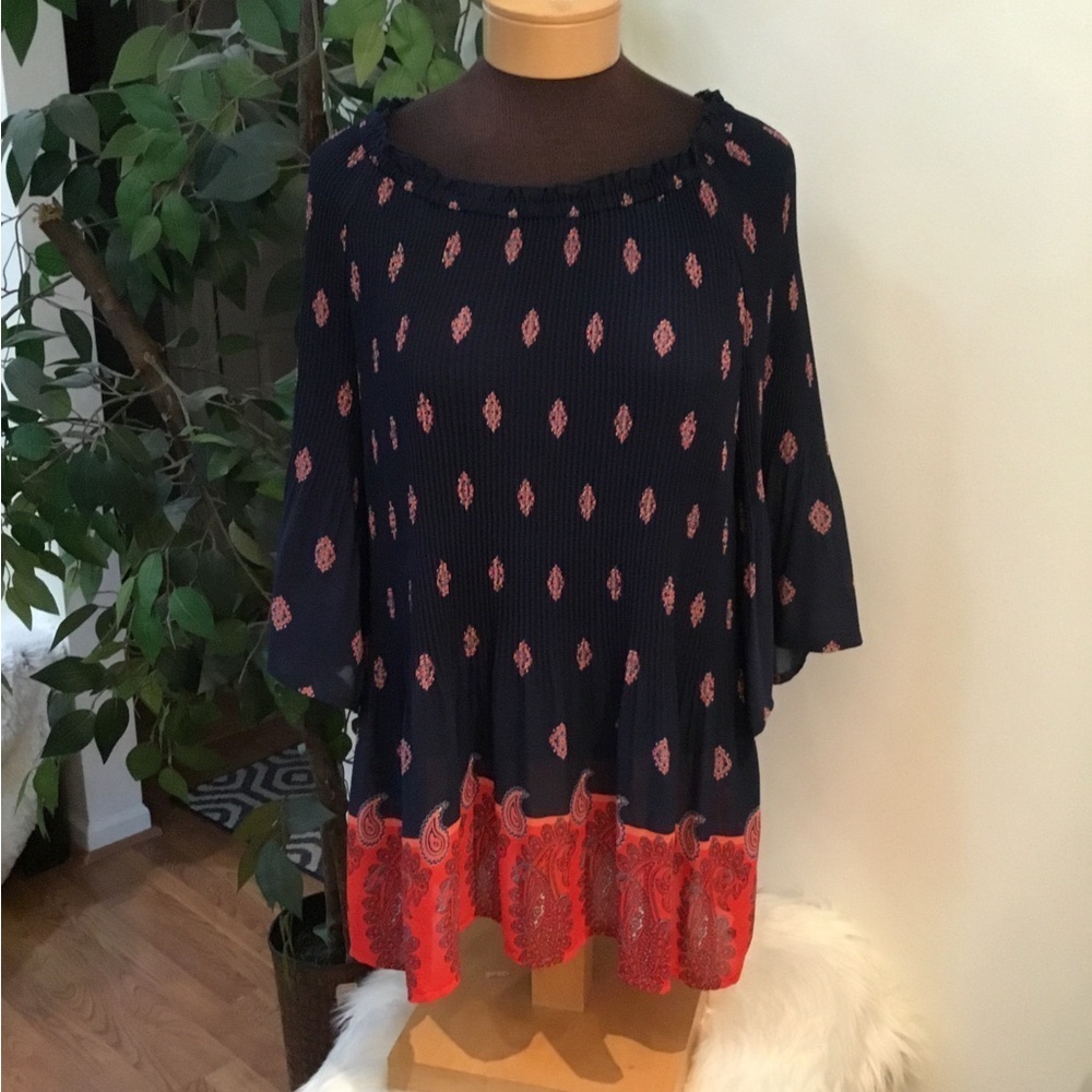 Catherines bell sleeve blouse Womans Petite size 18/20 1X semi sheer